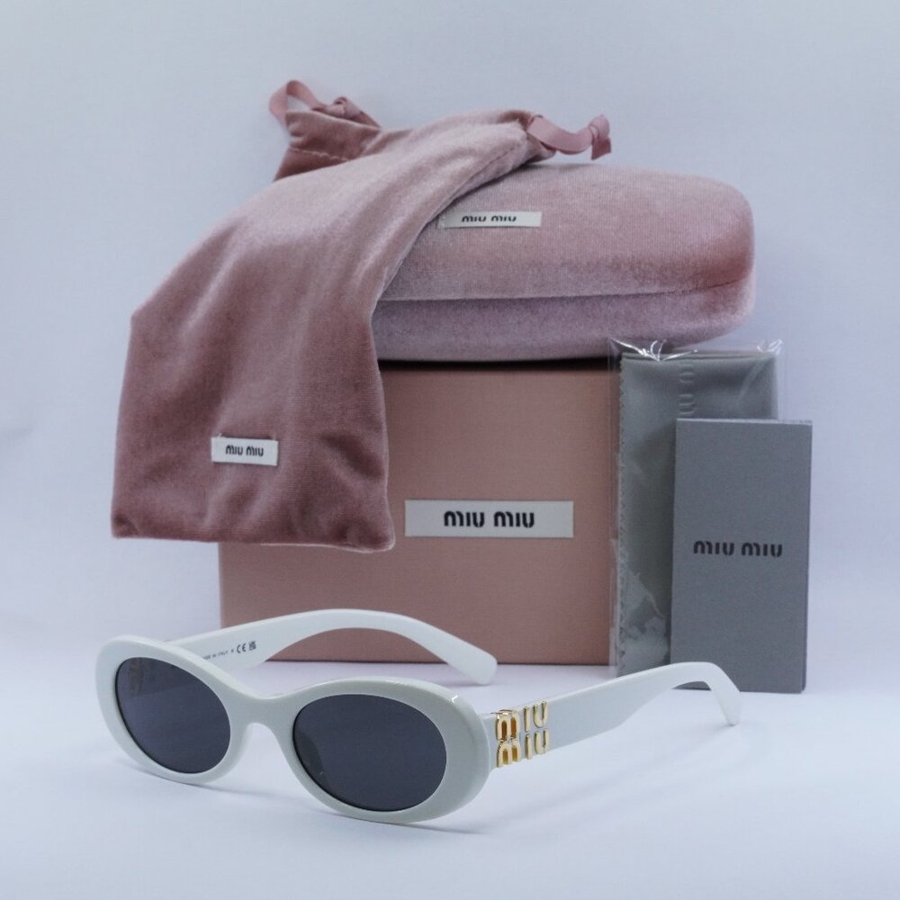 Final Price! Miu Miu MU06ZS 1425S0 White Grey Sunglasses
